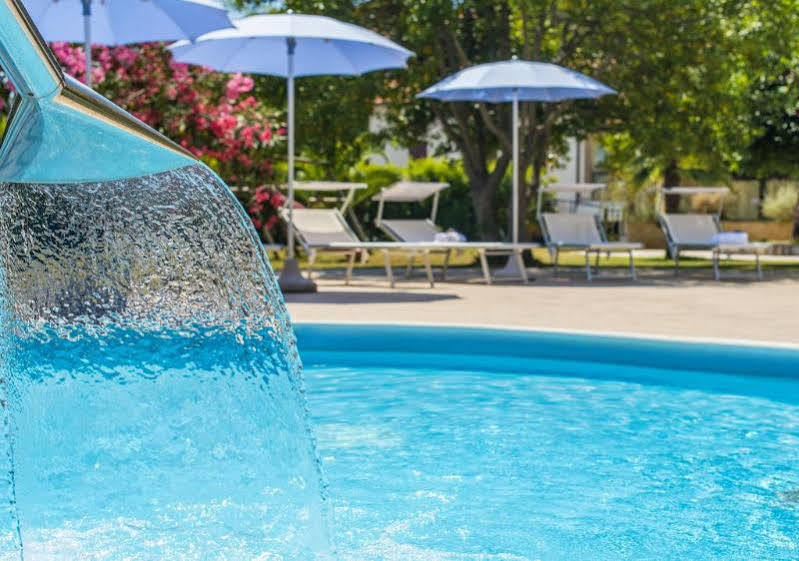 Hotel Amfora Рабац Екстер'єр фото
